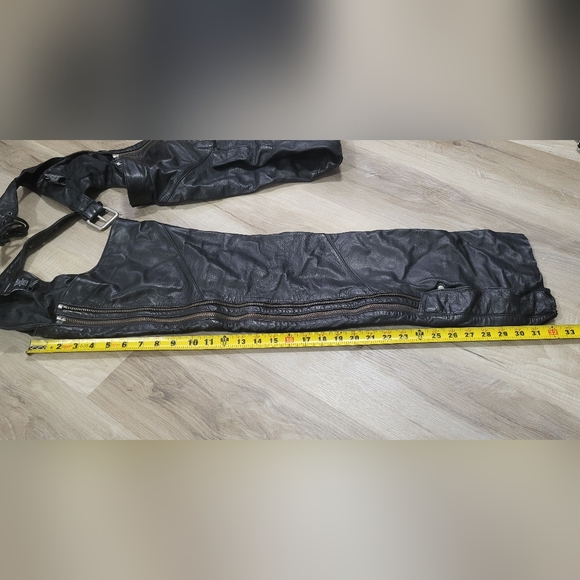 Women's Harley-Davidson Deluxe II Leather Chap - Picture 4 of 4